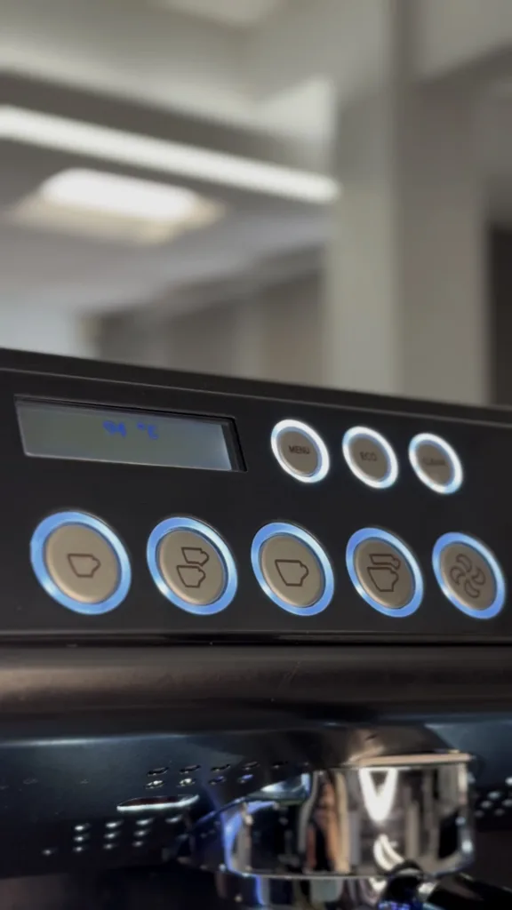 Conti MC Ultima buttons